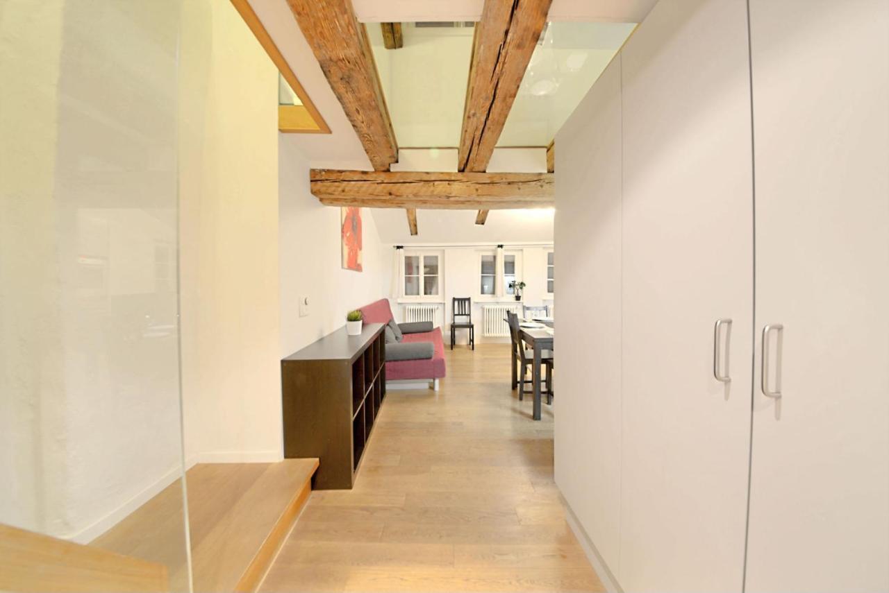 HITrental Schmidgasse - Apartments Zurich Extérieur photo