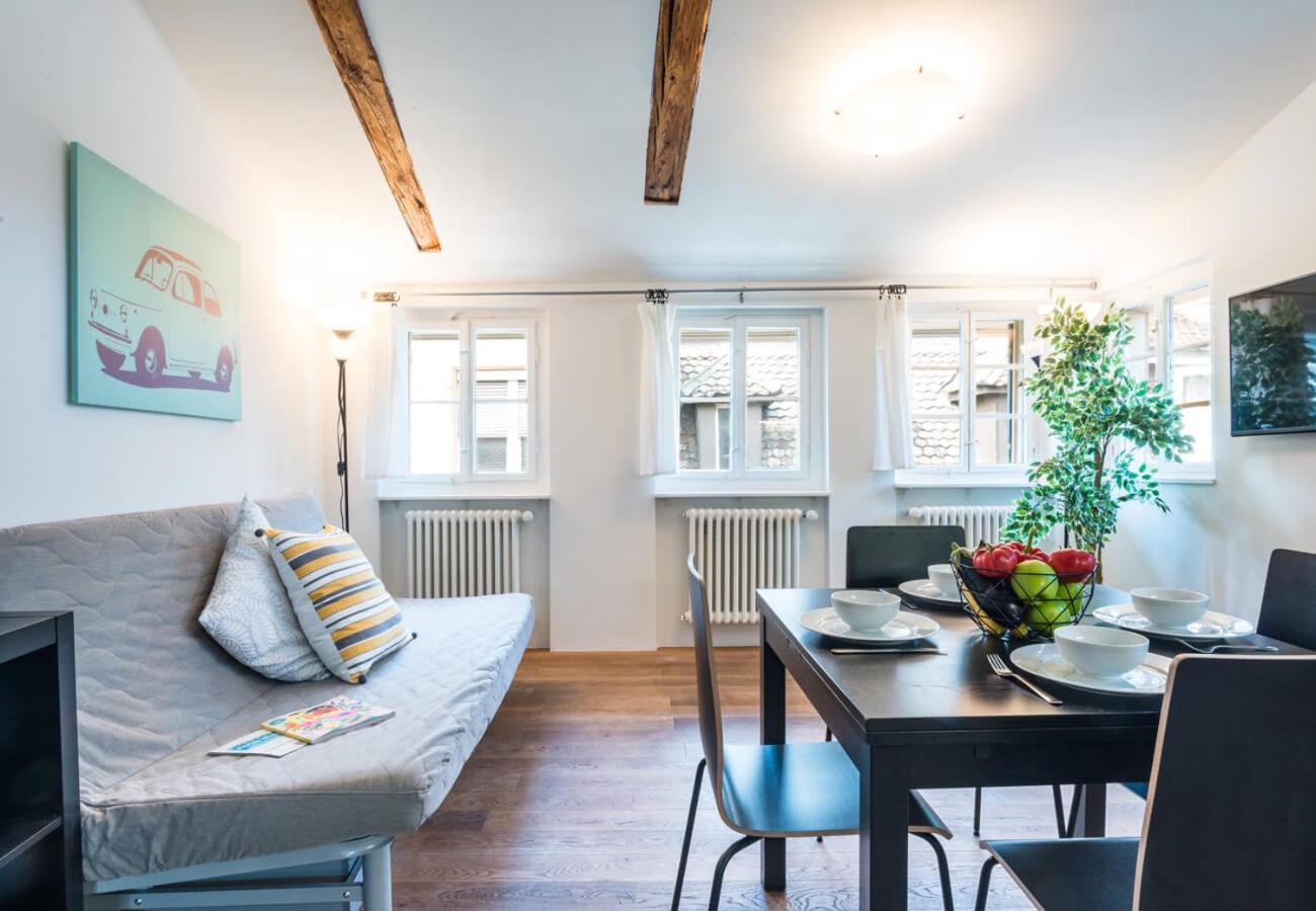 HITrental Schmidgasse - Apartments Zurich Extérieur photo